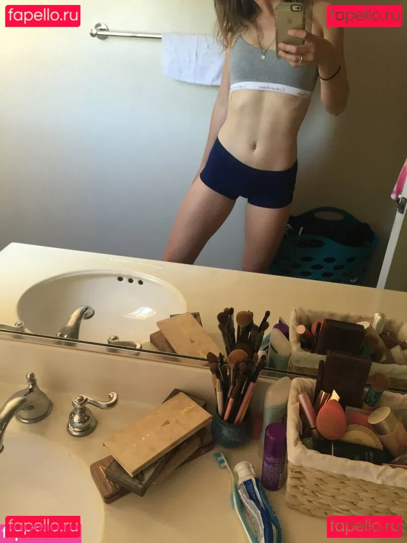 Madison Lintz Onlyfans Photo Gallery 