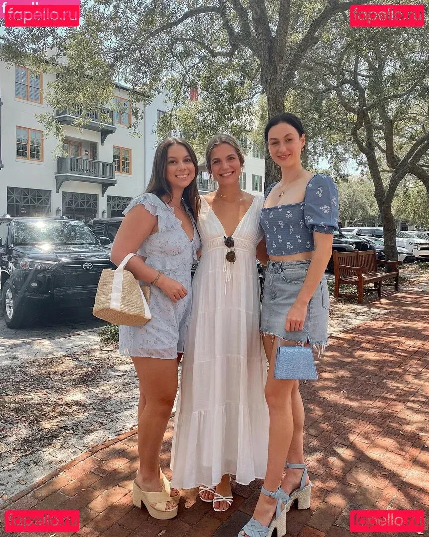 Madison Lintz Onlyfans Photo Gallery 