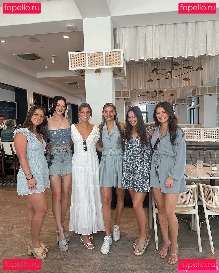 Madison Lintz Onlyfans Photo Gallery 