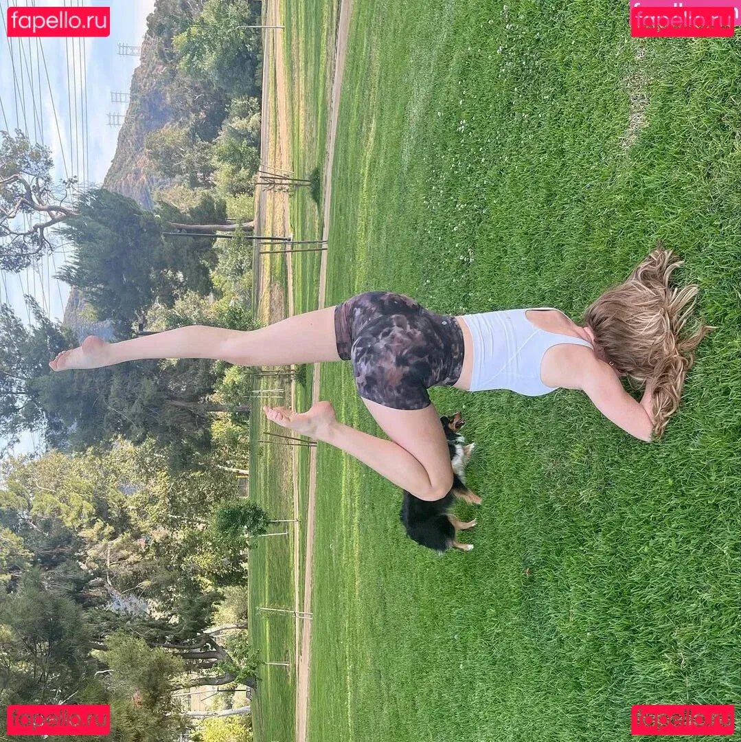 Madison Lintz Onlyfans Photo Gallery 