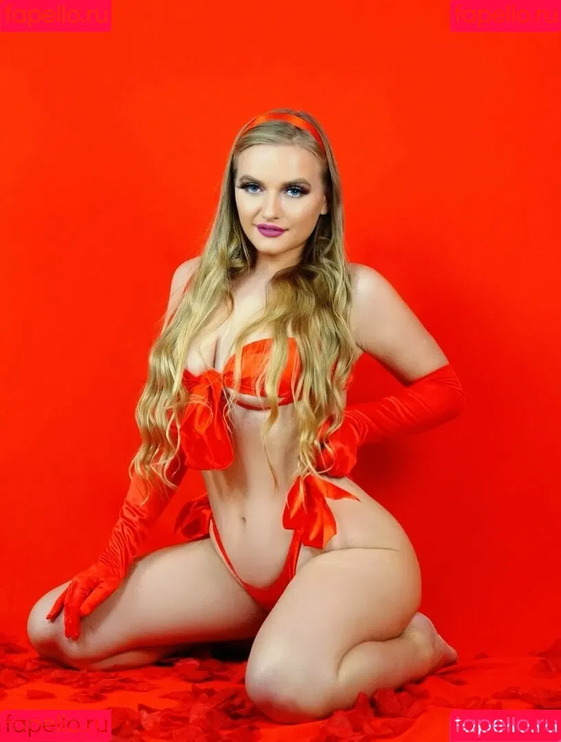baddangel Onlyfans Photo Gallery 