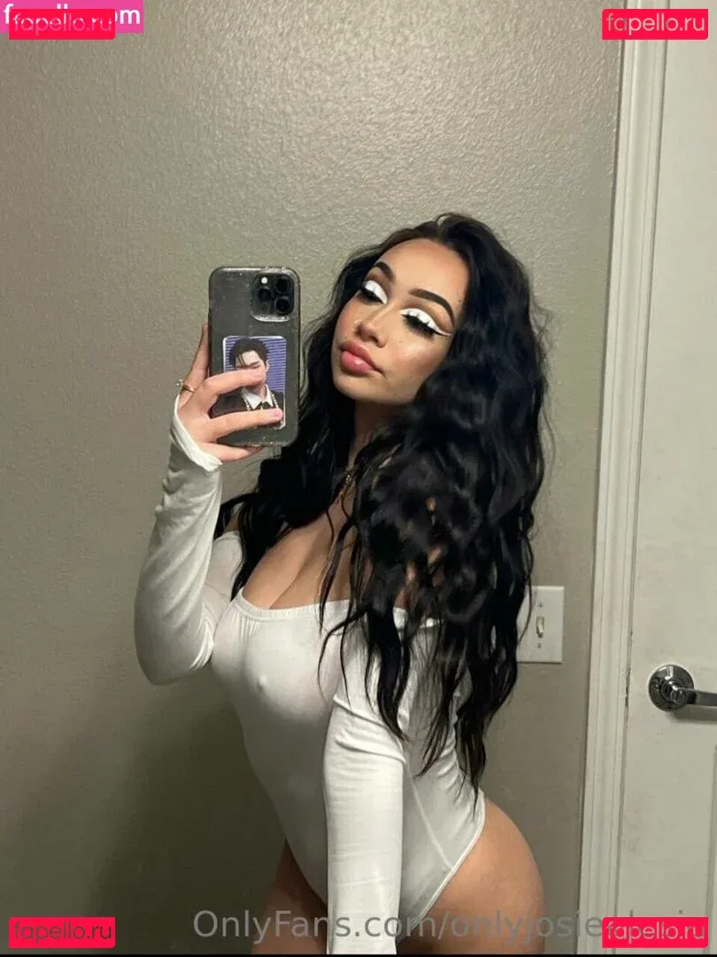 luxuraa Onlyfans Photo Gallery 