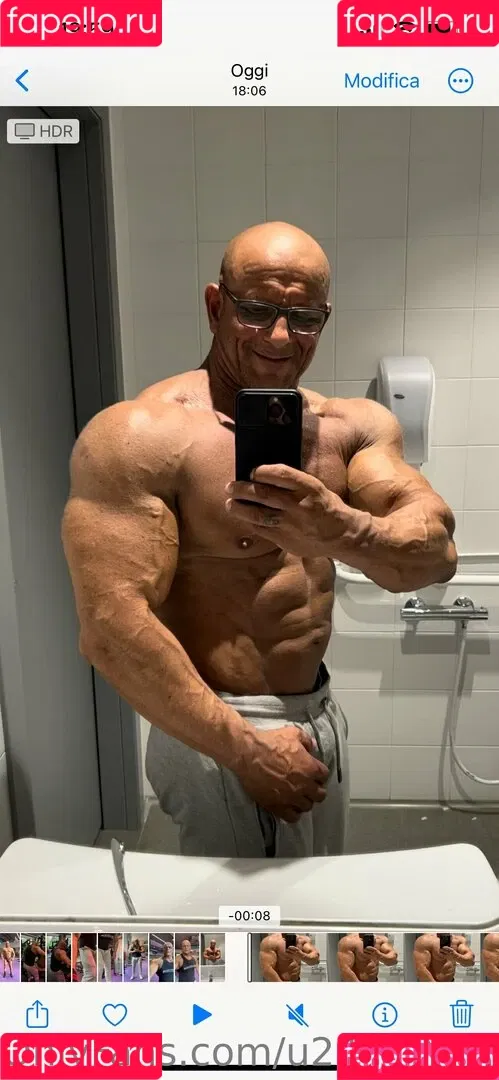 u24889242 Onlyfans Photo Gallery 