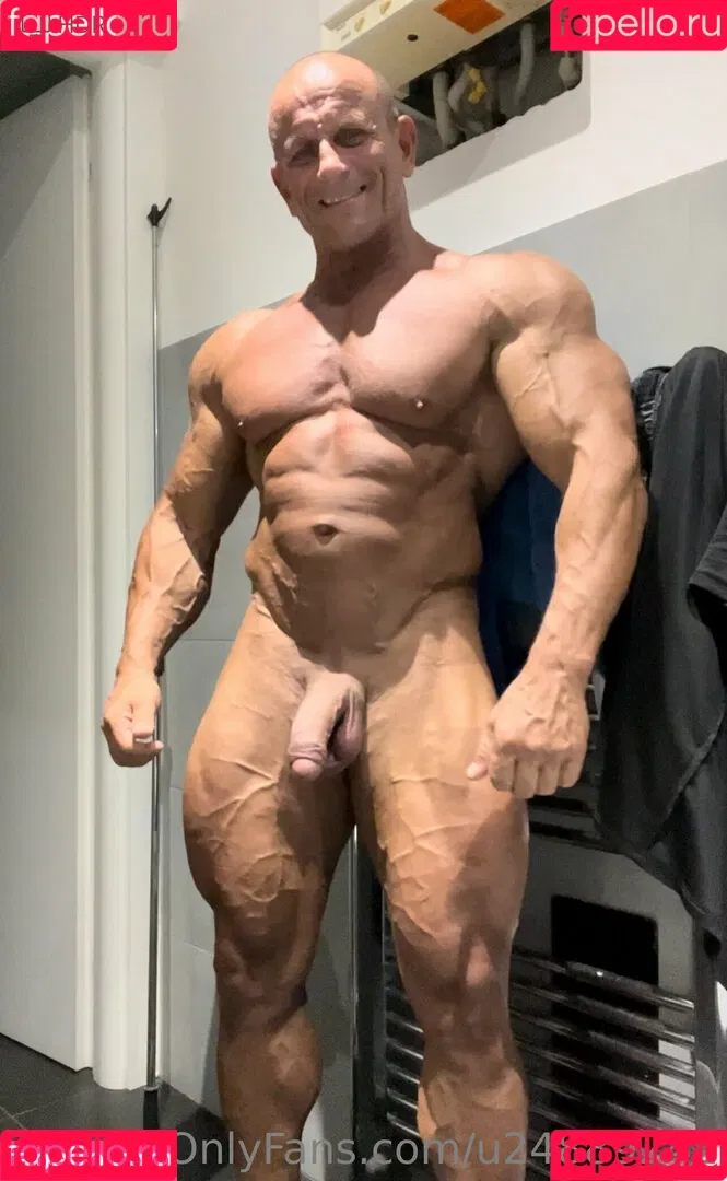 u24889242 Onlyfans Photo Gallery 
