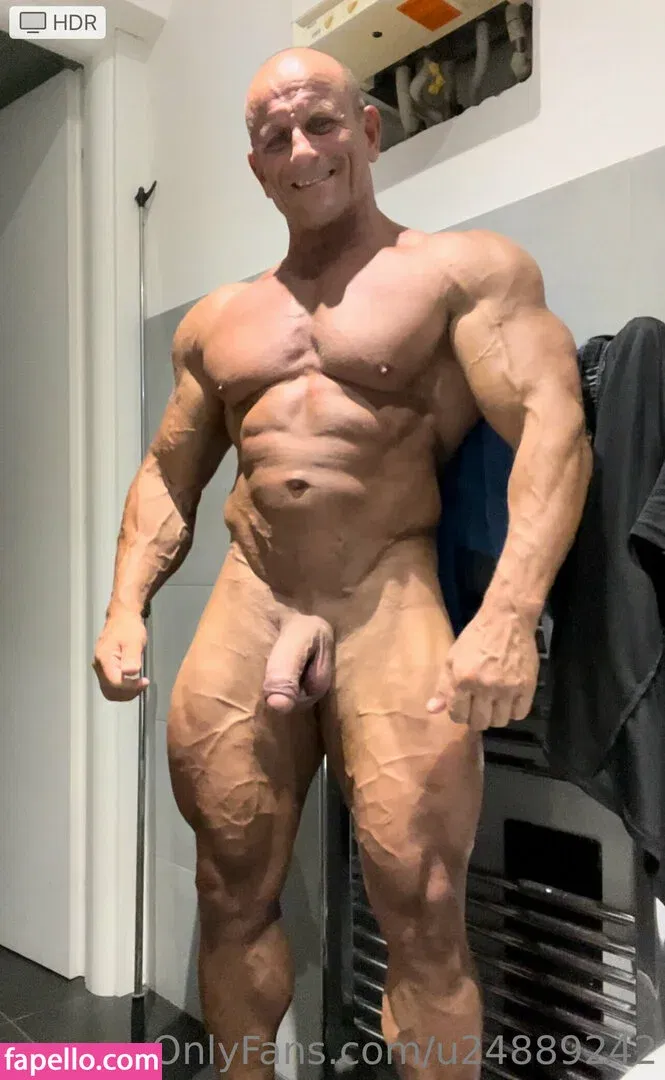 u24889242 Onlyfans Photo Gallery 