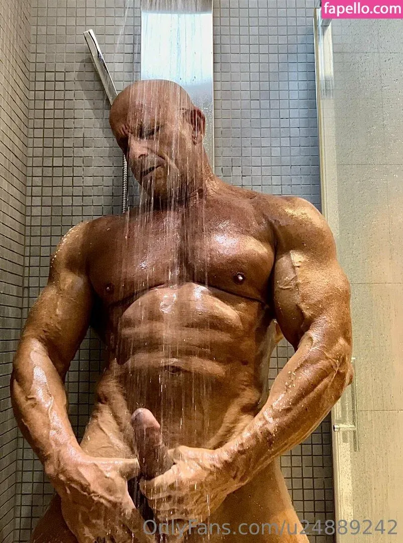 u24889242 Onlyfans Photo Gallery 