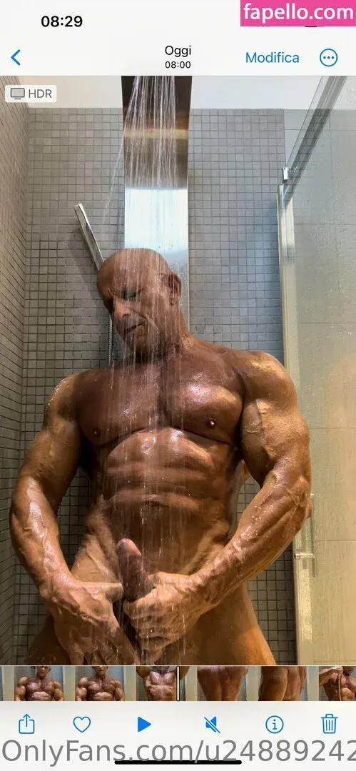 u24889242 Onlyfans Photo Gallery 