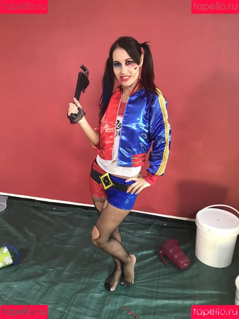 jesswestxxx Onlyfans Photo Gallery 
