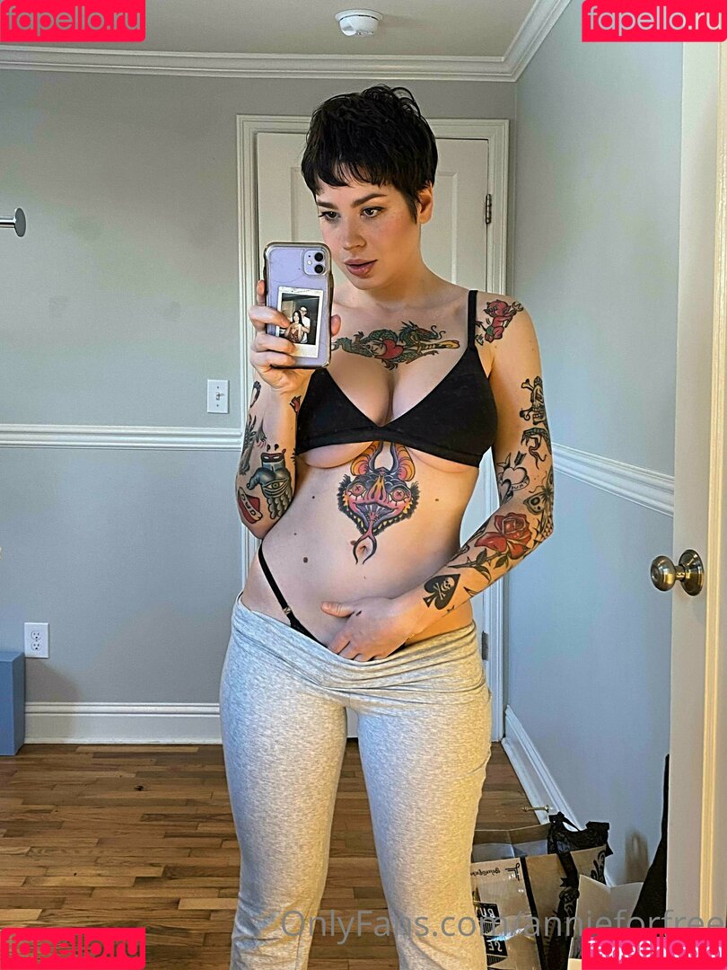 Anisa Onlyfans Photo Gallery 