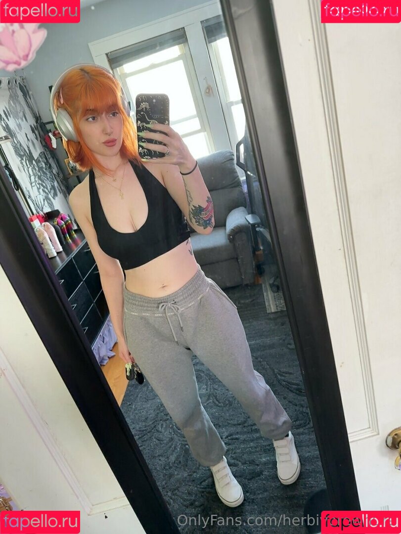 herbivorewh0re Onlyfans Photo Gallery 