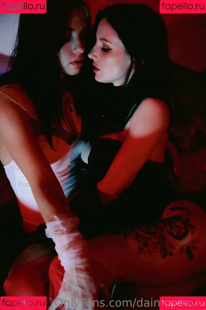 xxpussyriotxx Onlyfans Photo Gallery 