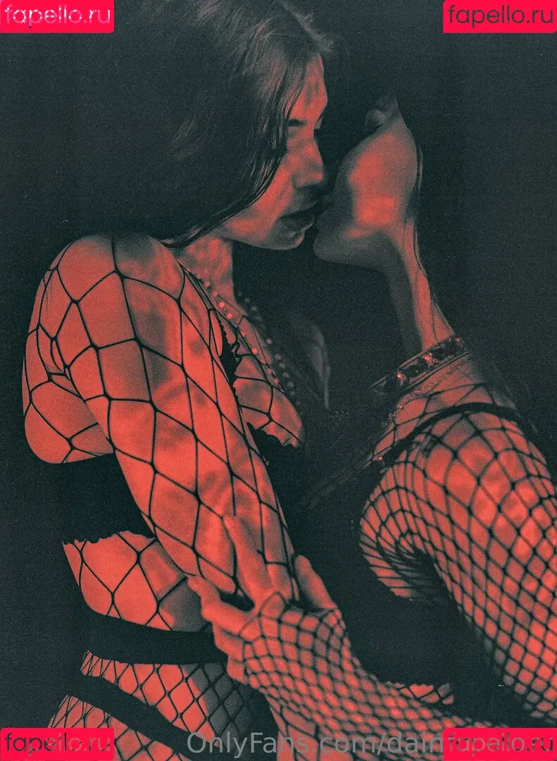xxpussyriotxx Onlyfans Photo Gallery 