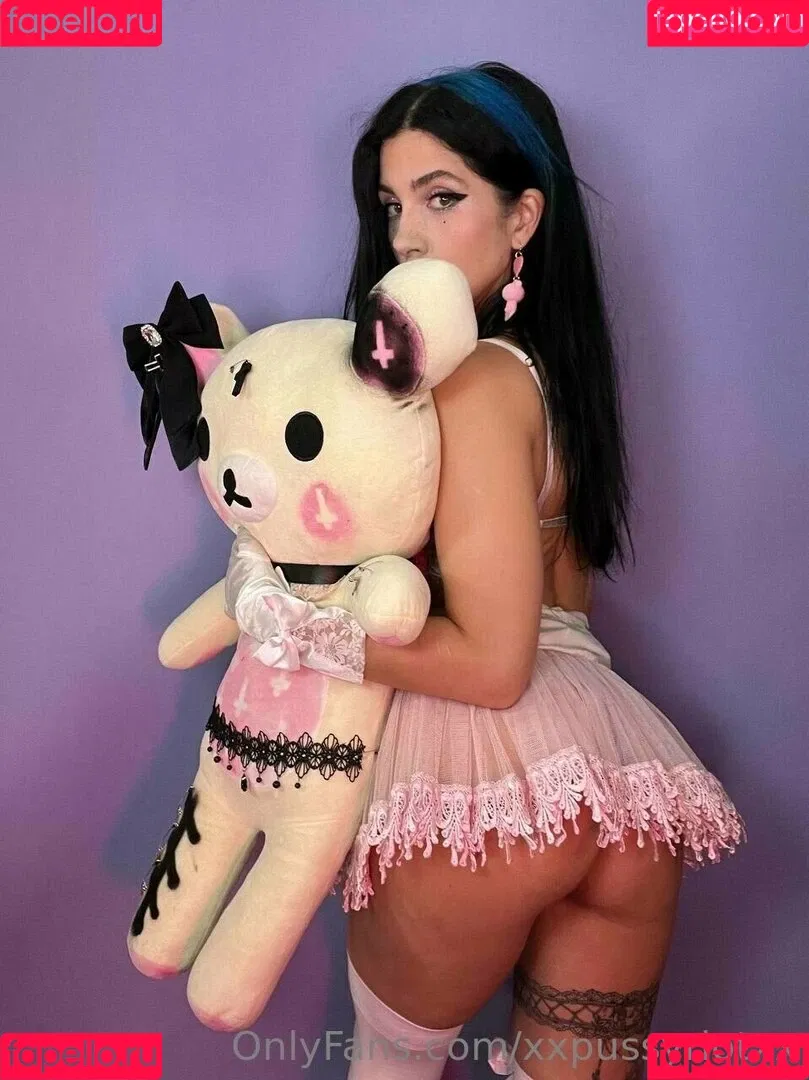 xxpussyriotxx Onlyfans Photo Gallery 
