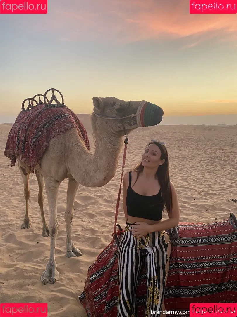 Tenille Dashwood Onlyfans Photo Gallery 