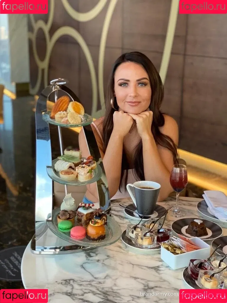 Tenille Dashwood Onlyfans Photo Gallery 