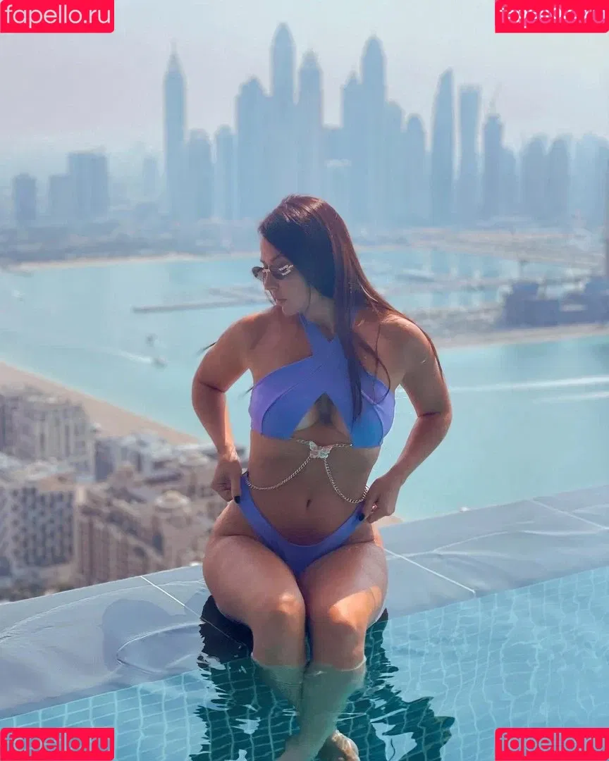 Tenille Dashwood Onlyfans Photo Gallery 