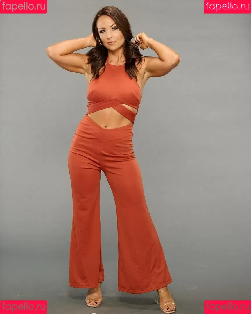 Tenille Dashwood Onlyfans Photo Gallery 