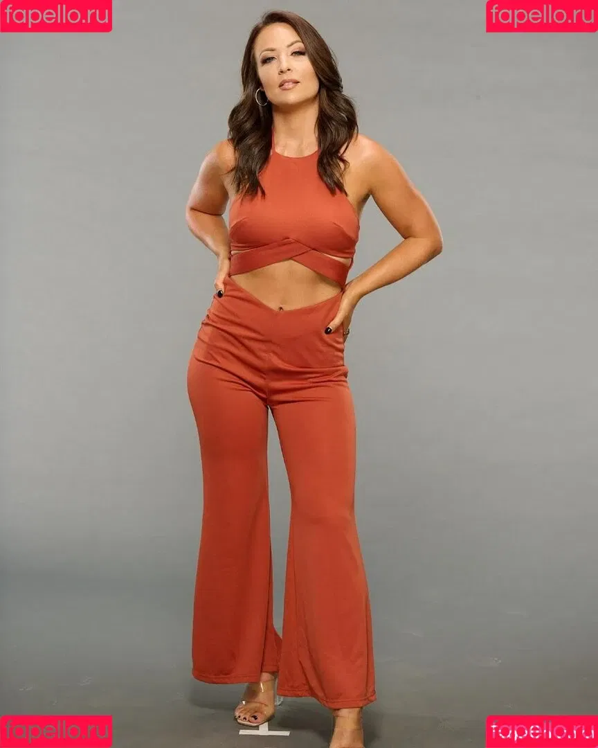 Tenille Dashwood Onlyfans Photo Gallery 