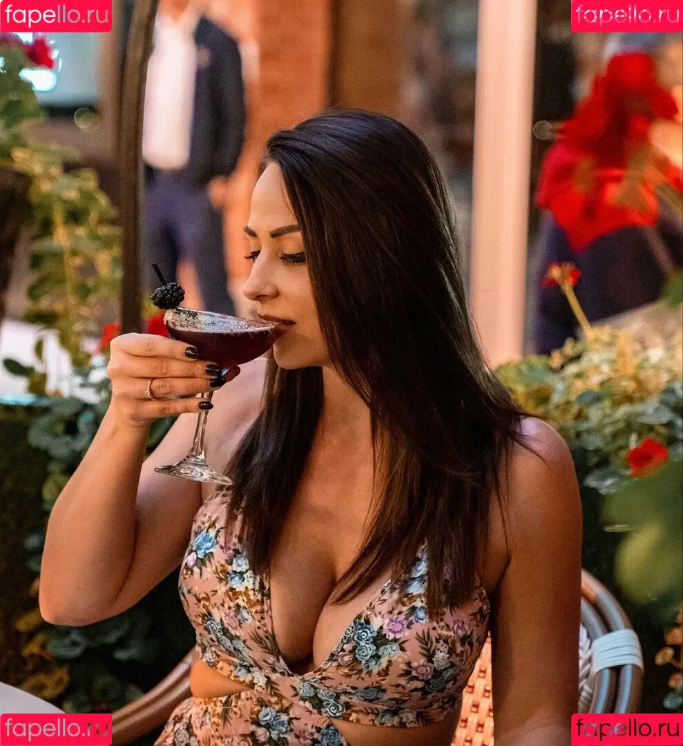 Tenille Dashwood Onlyfans Photo Gallery 