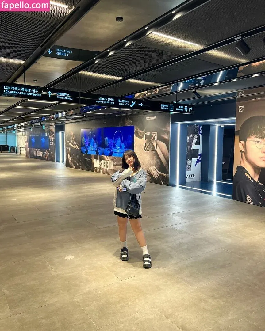 sadparu Onlyfans Photo Gallery 