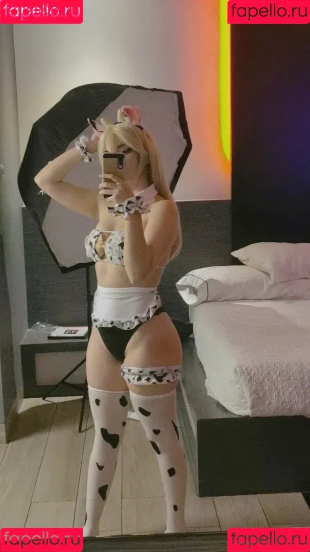 Aiko Love U Onlyfans Photo Gallery 