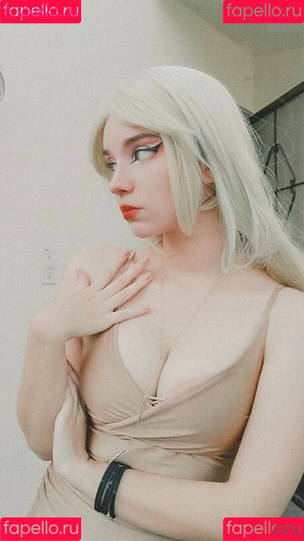 Aiko Love U Onlyfans Photo Gallery 