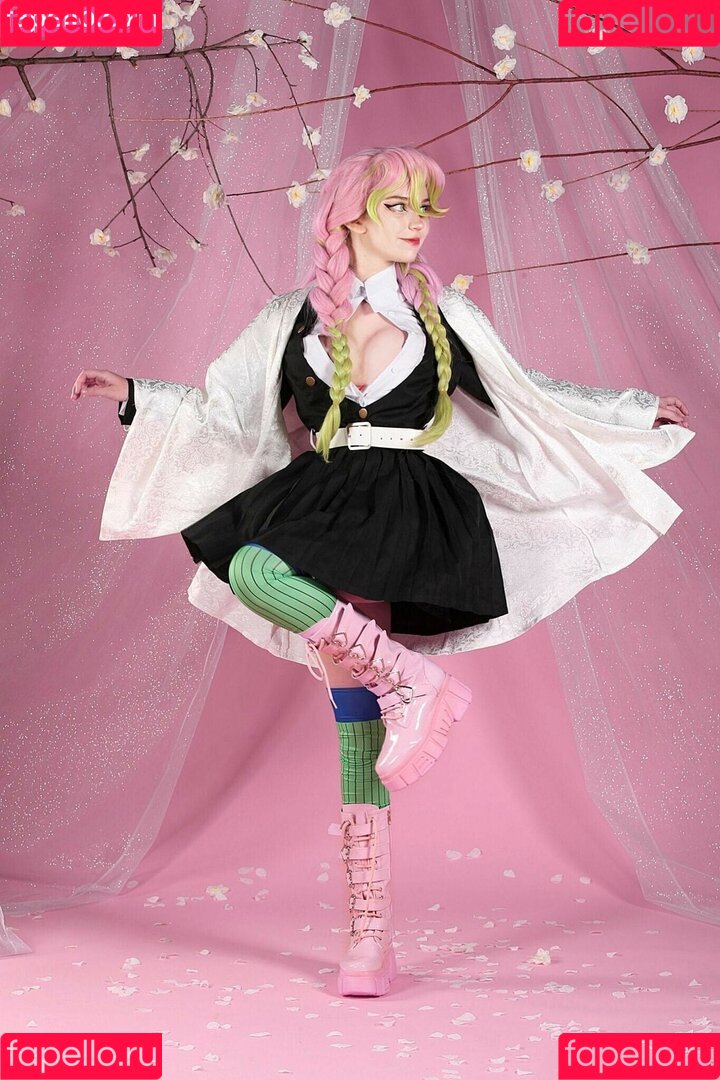 Aiko Love U Onlyfans Photo Gallery 