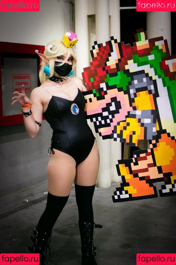 Aiko Love U Onlyfans Photo Gallery 