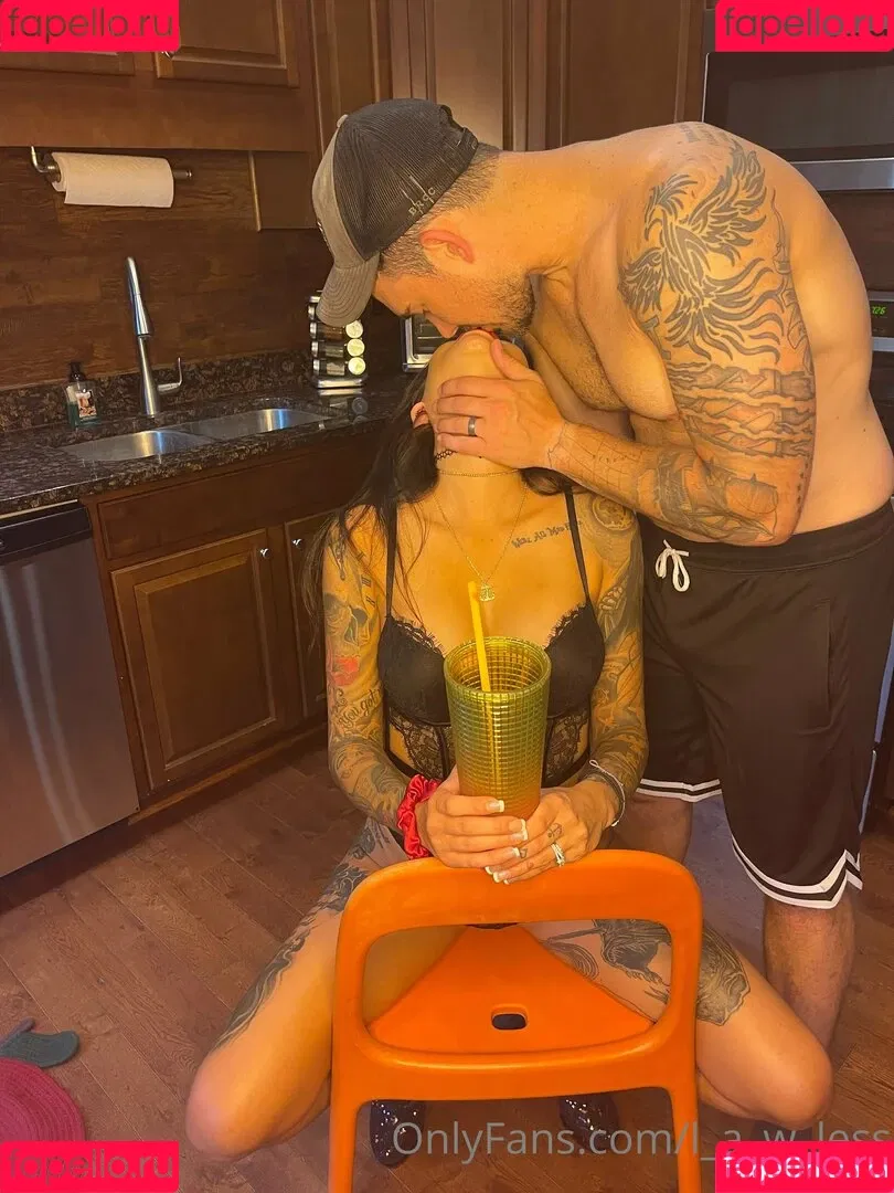 lena_law_less Onlyfans Photo Gallery 