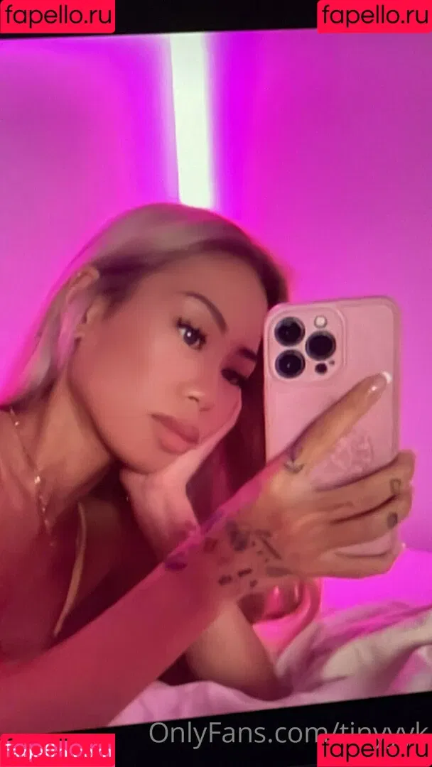 tinyyyk Onlyfans Photo Gallery 