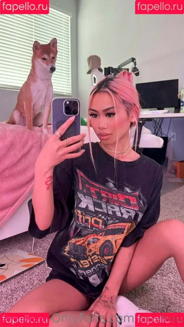 tinyyyk Onlyfans Photo Gallery 