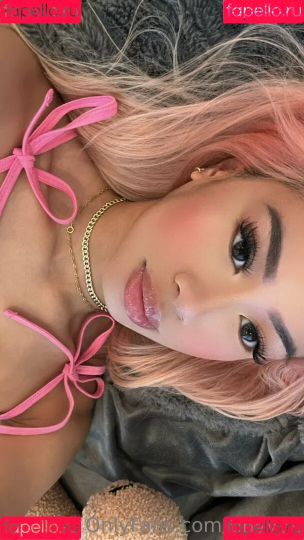 tinyyyk Onlyfans Photo Gallery 
