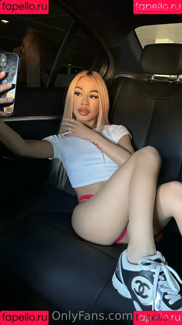 tinyyyk Onlyfans Photo Gallery 