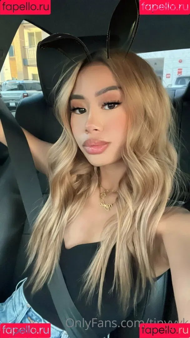 tinyyyk Onlyfans Photo Gallery 