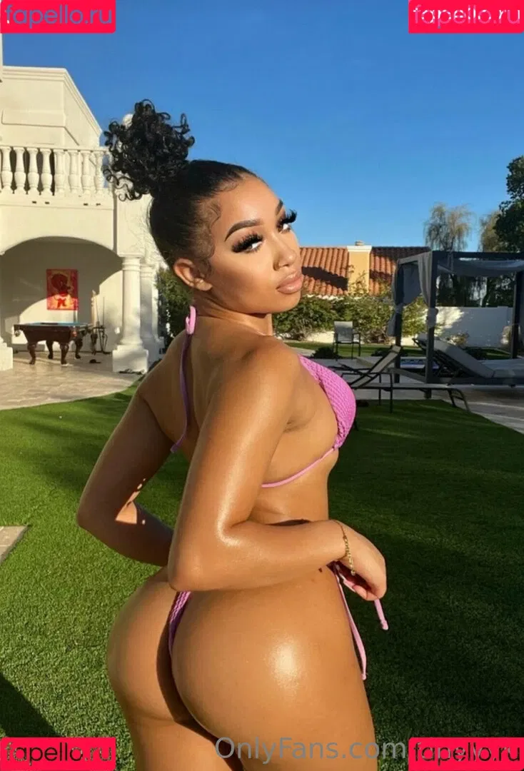 tinyyyk Onlyfans Photo Gallery 