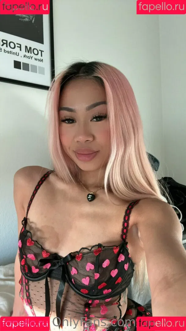 tinyyyk Onlyfans Photo Gallery 