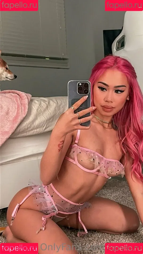 tinyyyk Onlyfans Photo Gallery 