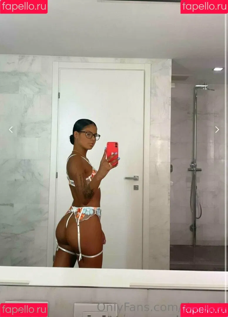 tinyyyk Onlyfans Photo Gallery 