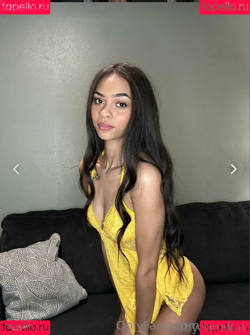 tinyyyk Onlyfans Photo Gallery 