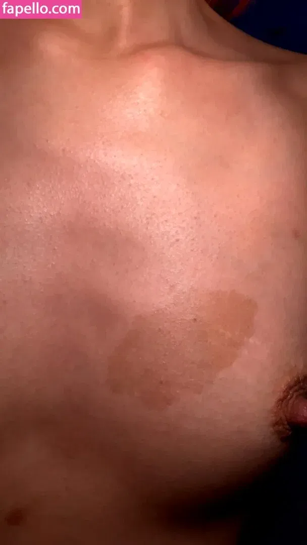 tinyyyk Onlyfans Photo Gallery 