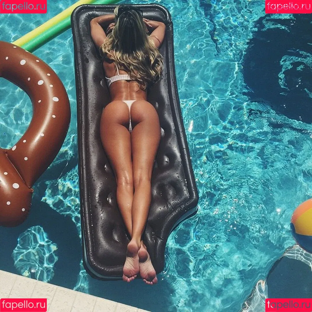 Casi Davies Onlyfans Photo Gallery 