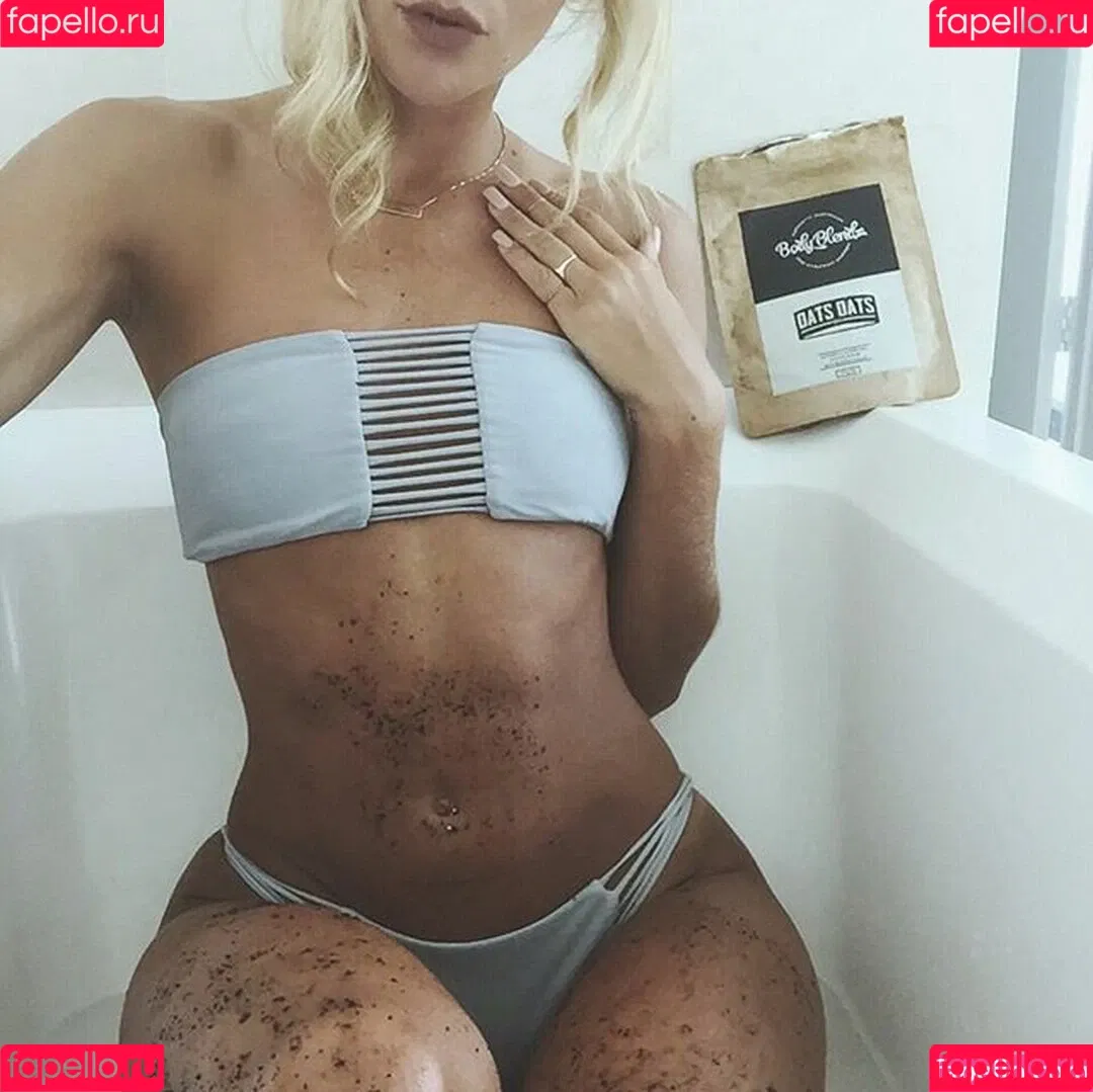 Casi Davies Onlyfans Photo Gallery 