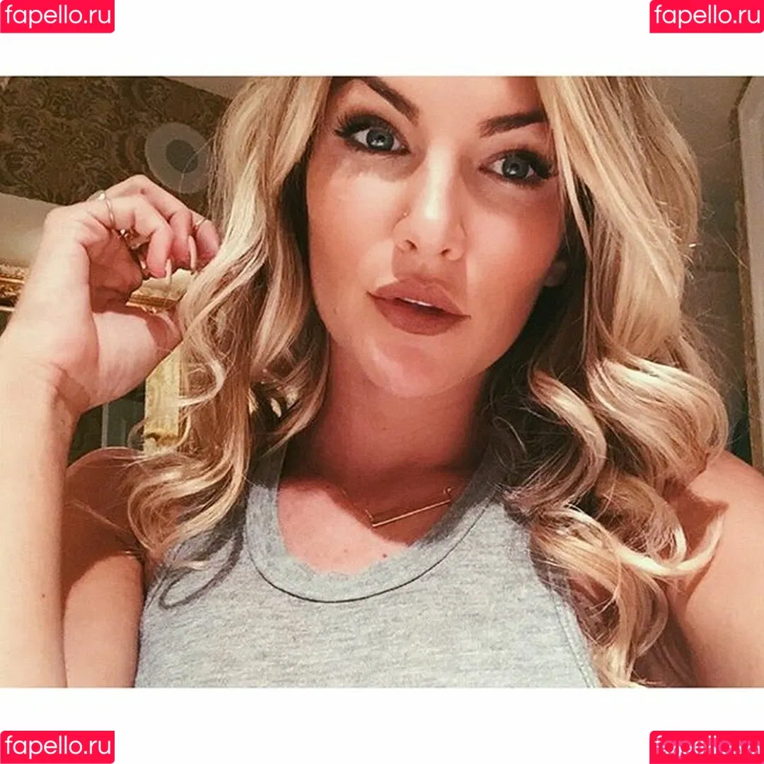 Casi Davies Onlyfans Photo Gallery 