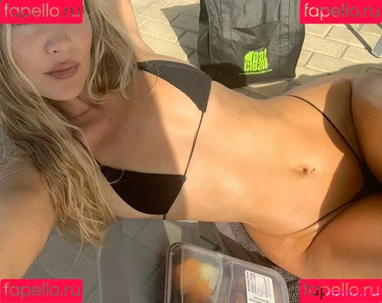 Casi Davies Onlyfans Photo Gallery 