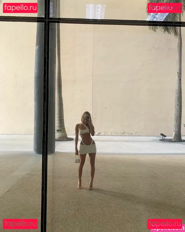 Casi Davies Onlyfans Photo Gallery 