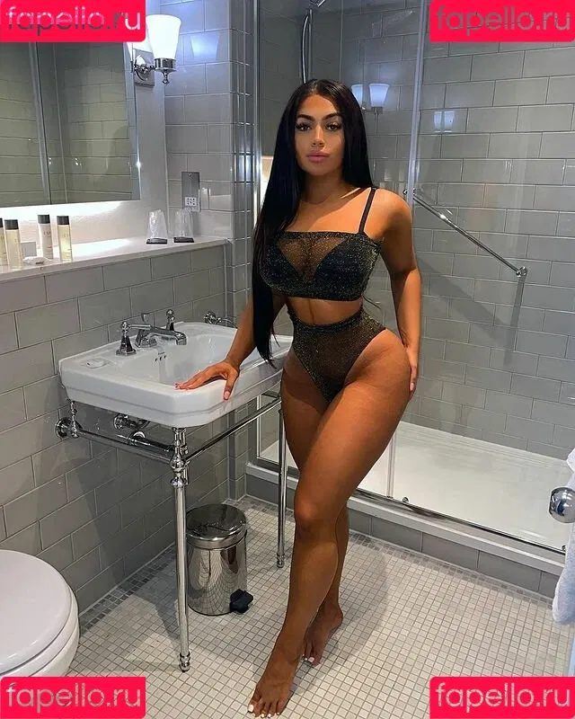 Kate Isobel Daisy Onlyfans Photo Gallery 