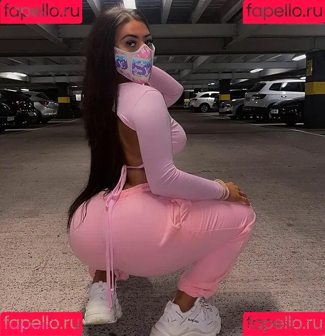 Kate Isobel Daisy Onlyfans Photo Gallery 