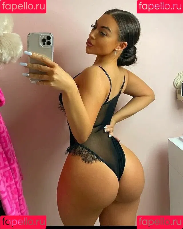 Kate Isobel Daisy Onlyfans Photo Gallery 