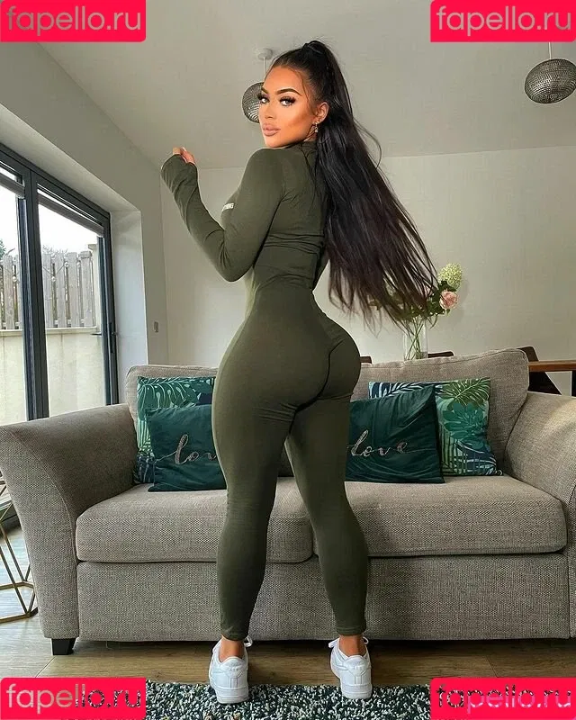 Kate Isobel Daisy Onlyfans Photo Gallery 