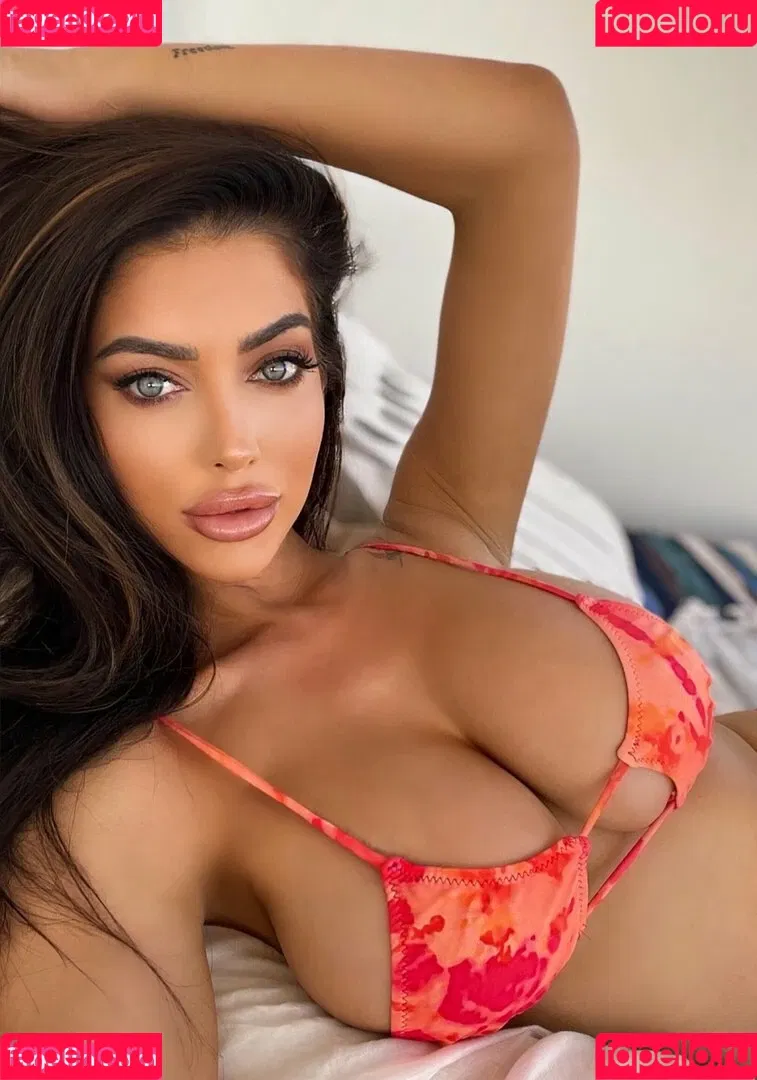 Kate Isobel Daisy Onlyfans Photo Gallery 